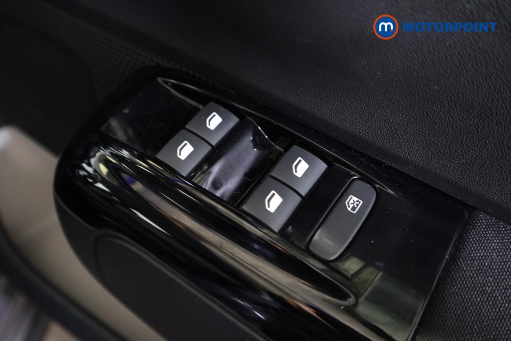 Citroen C3 Shine Manual Petrol Hatchback - Stock Number (1556366) - 10th supplementary image