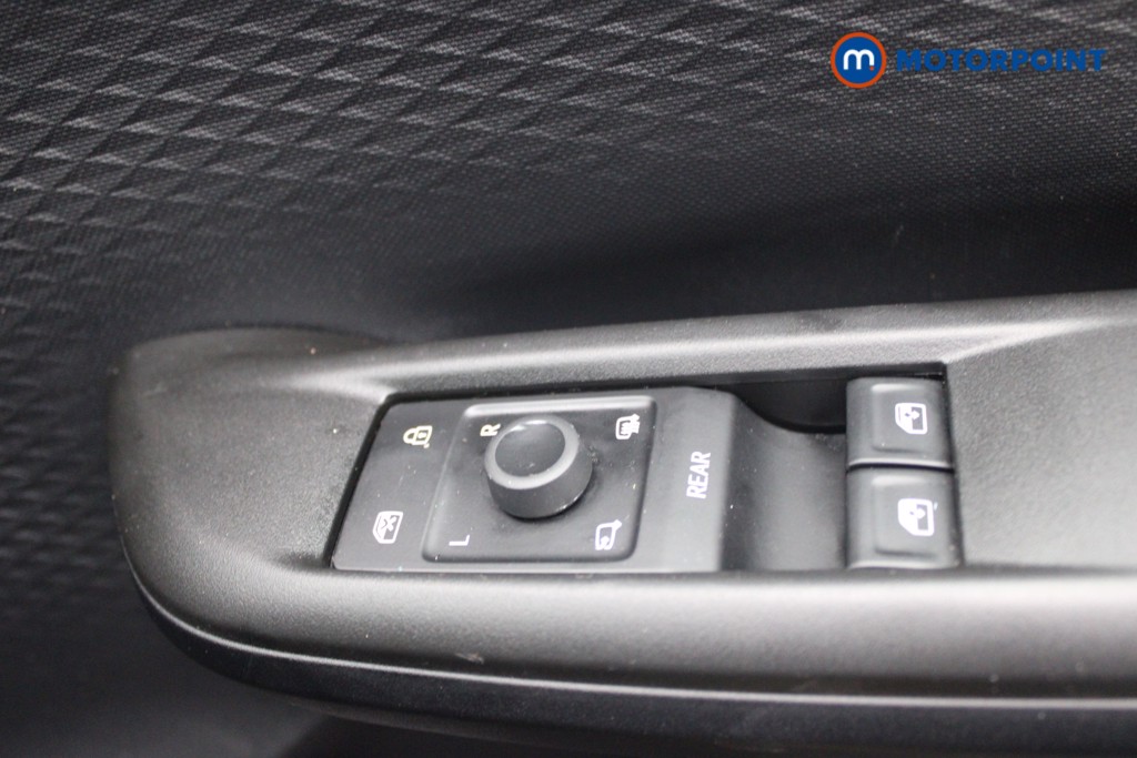 Cupra Born V2 Automatic Electric Hatchback - Stock Number (1556382) - 16th supplementary image
