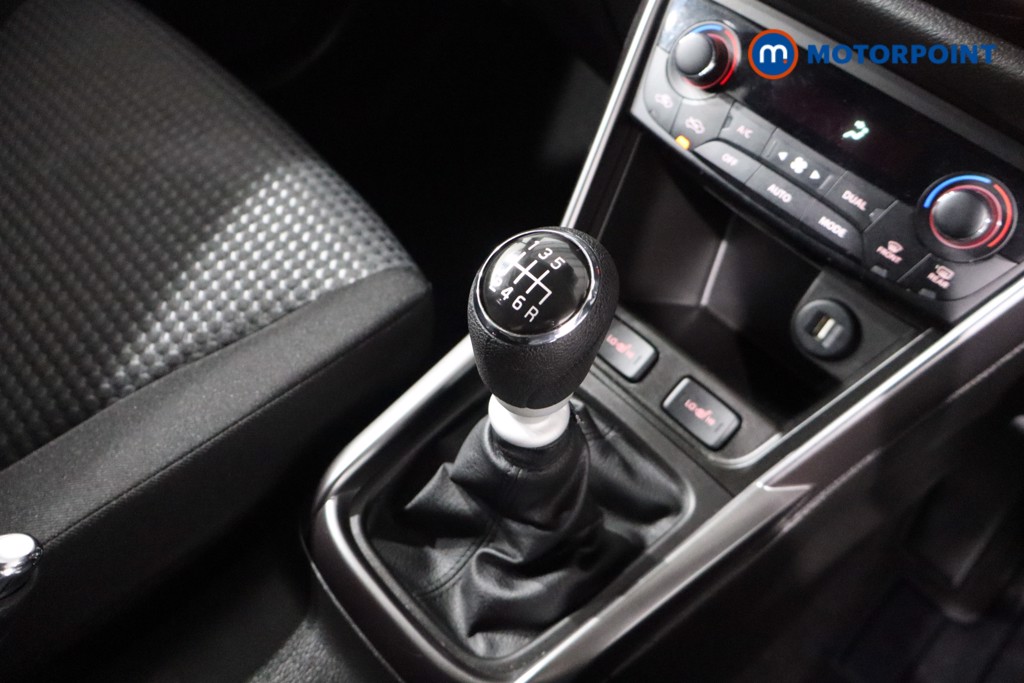 Suzuki S-Cross Motion Manual Petrol-Electric Hybrid SUV - Stock Number (1556517) - 14th supplementary image