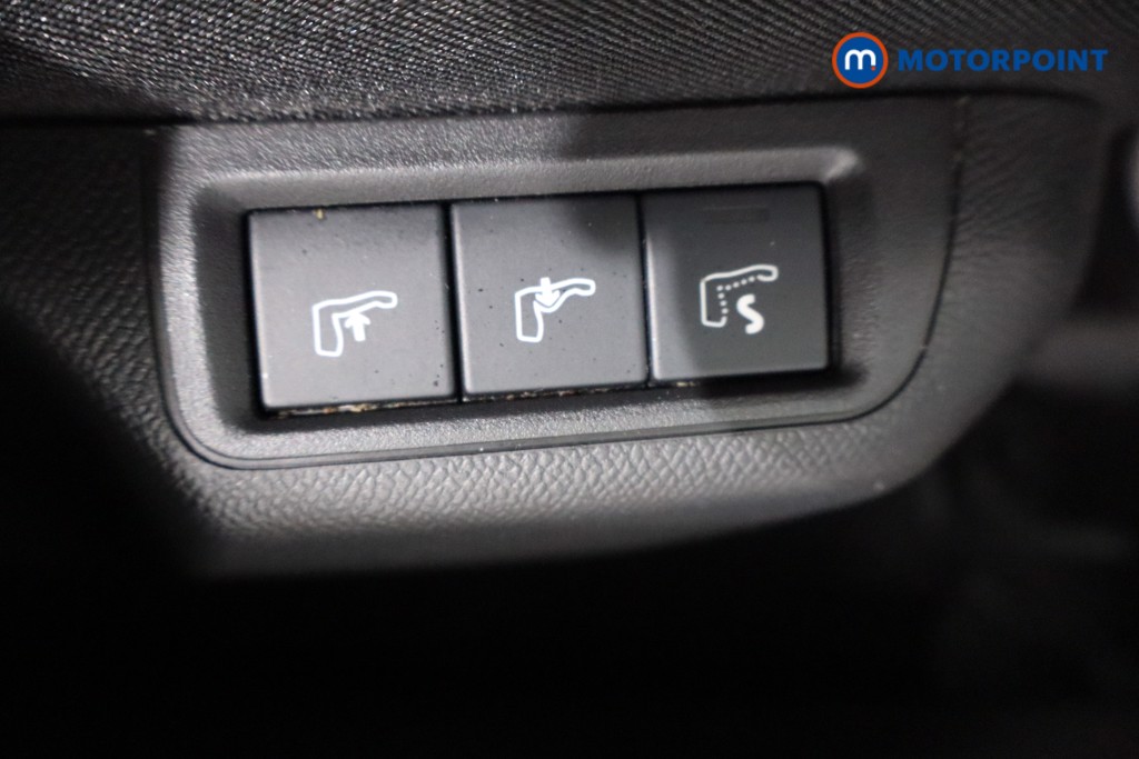 Vauxhall Mokka Ultimate Automatic Electric SUV - Stock Number (1556541) - 18th supplementary image