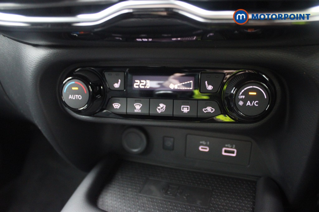 Nissan Juke Tekna Manual Petrol SUV - Stock Number (1556758) - 13th supplementary image