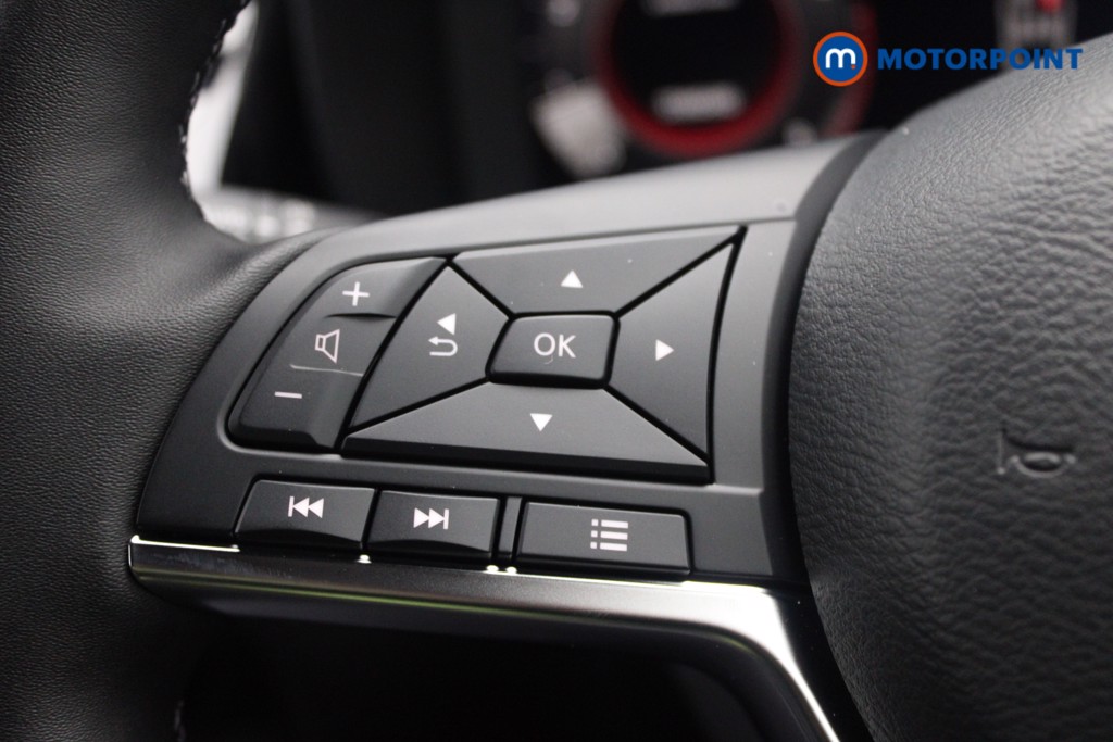 Nissan Juke Tekna Manual Petrol SUV - Stock Number (1556758) - 15th supplementary image