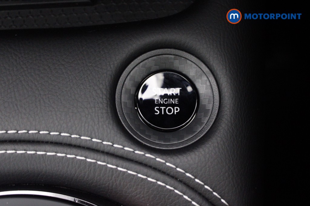 Nissan Juke Tekna Manual Petrol SUV - Stock Number (1556758) - 17th supplementary image