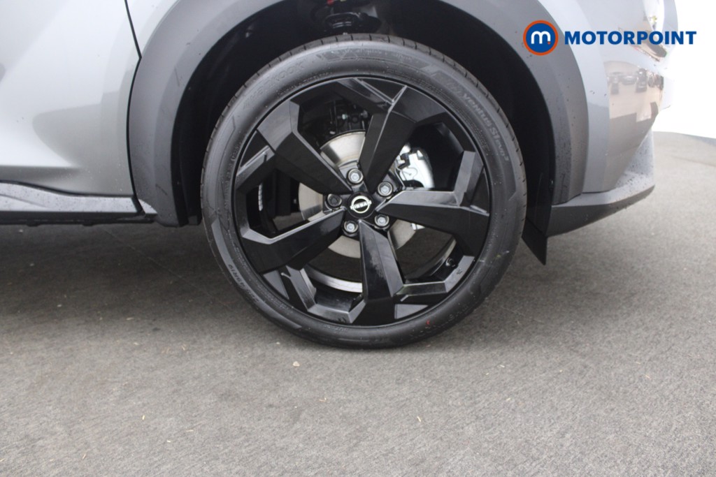 Nissan Juke Tekna Manual Petrol SUV - Stock Number (1556758) - 33rd supplementary image