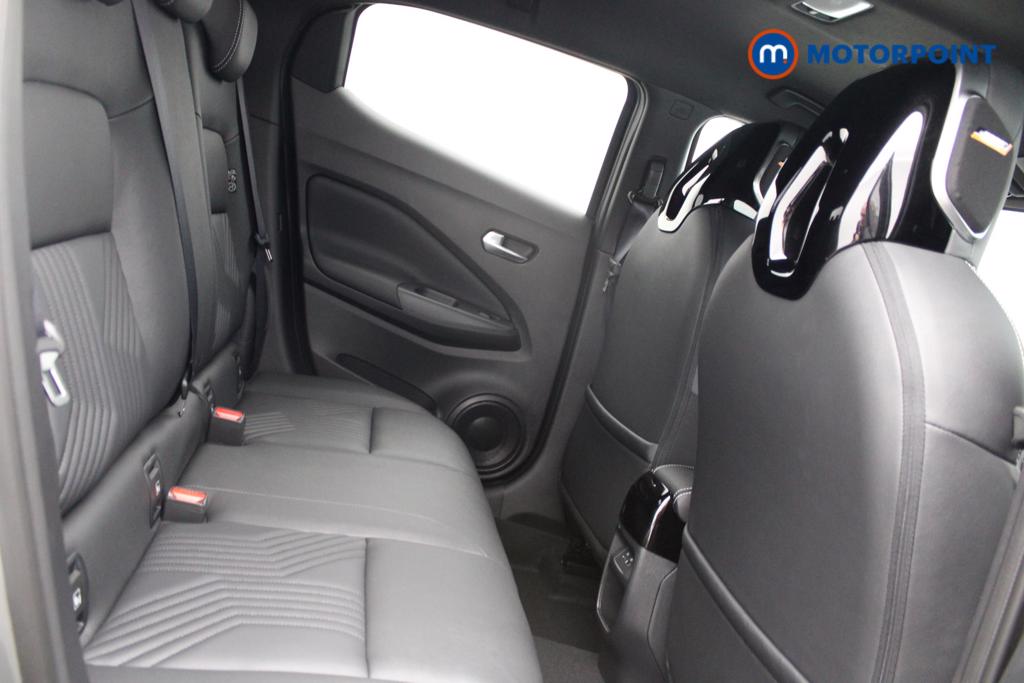 Nissan Juke Tekna Manual Petrol SUV - Stock Number (1556760) - 9th supplementary image