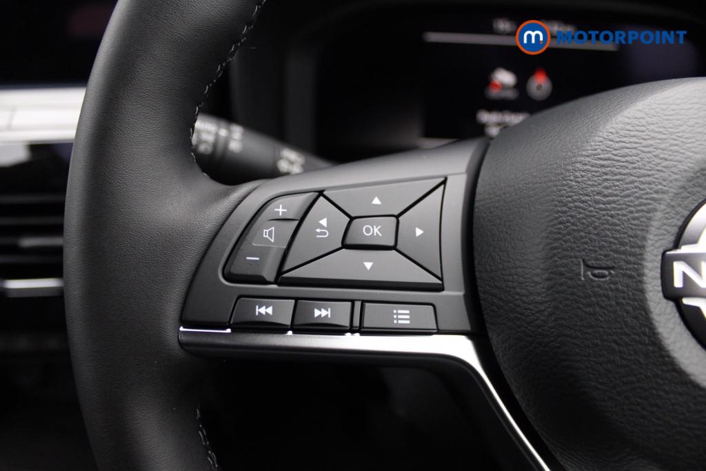 Nissan Juke Tekna Manual Petrol SUV - Stock Number (1556760) - 14th supplementary image