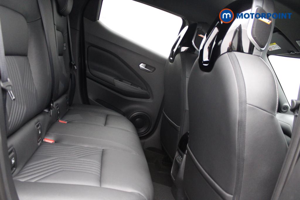 Nissan Juke Tekna Manual Petrol SUV - Stock Number (1556770) - 9th supplementary image