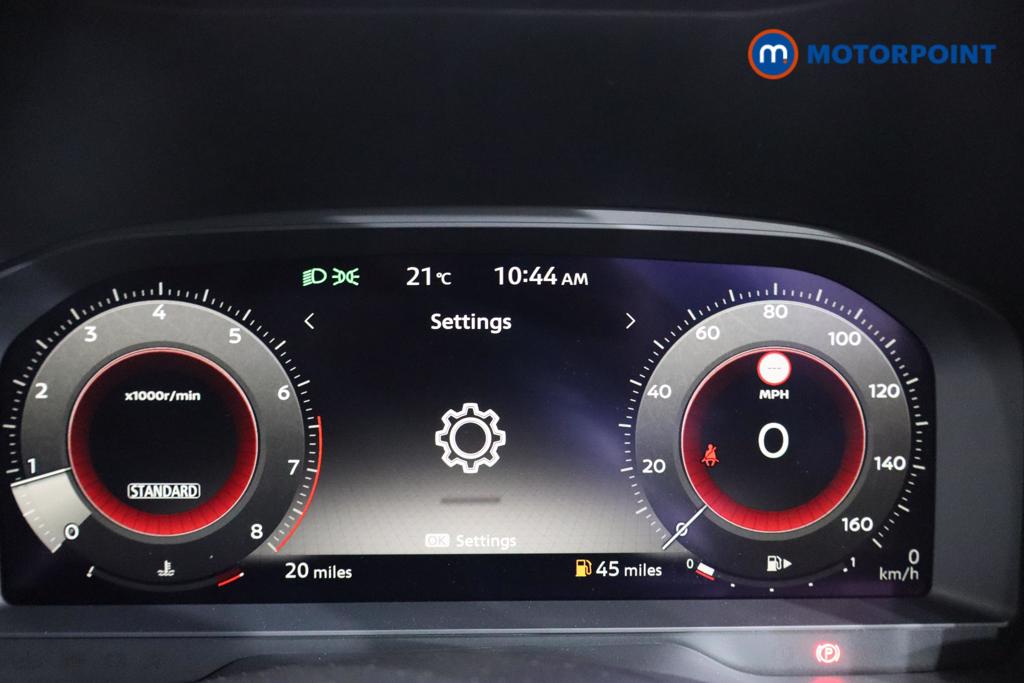 Nissan Juke Tekna Manual Petrol SUV - Stock Number (1556782) - 4th supplementary image