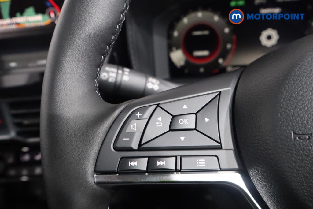 Nissan Juke Tekna Manual Petrol SUV - Stock Number (1556782) - 6th supplementary image