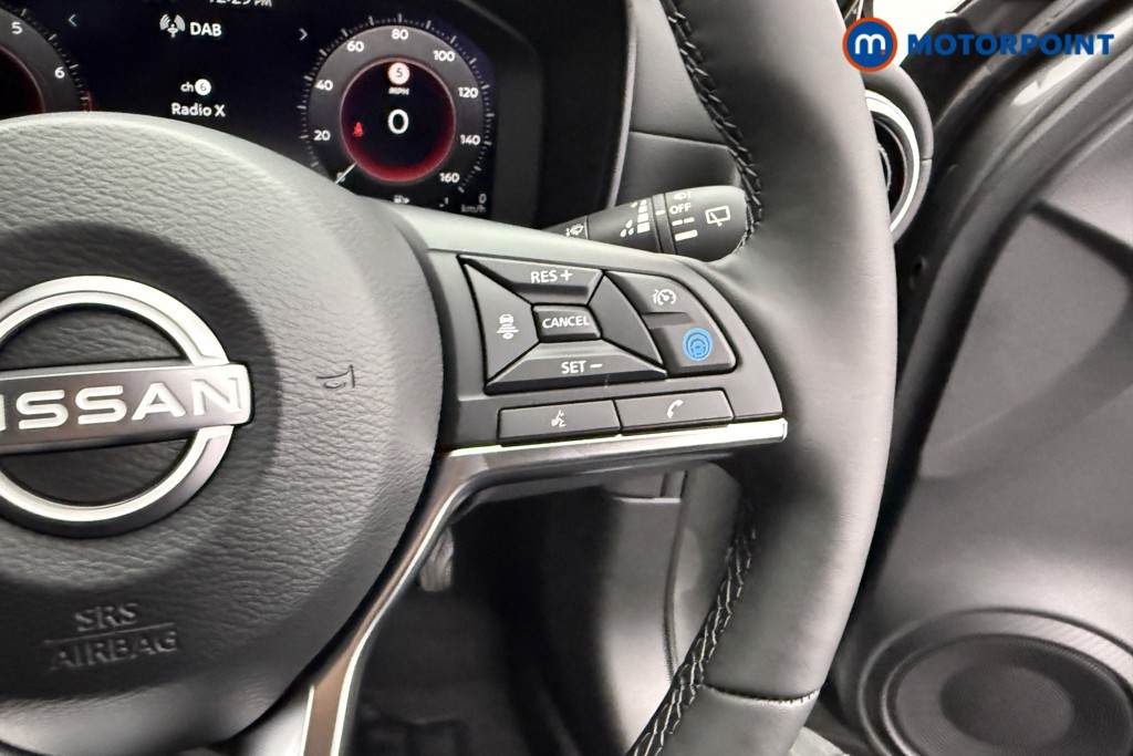 Nissan Juke Tekna Manual Petrol SUV - Stock Number (1556794) - 13th supplementary image