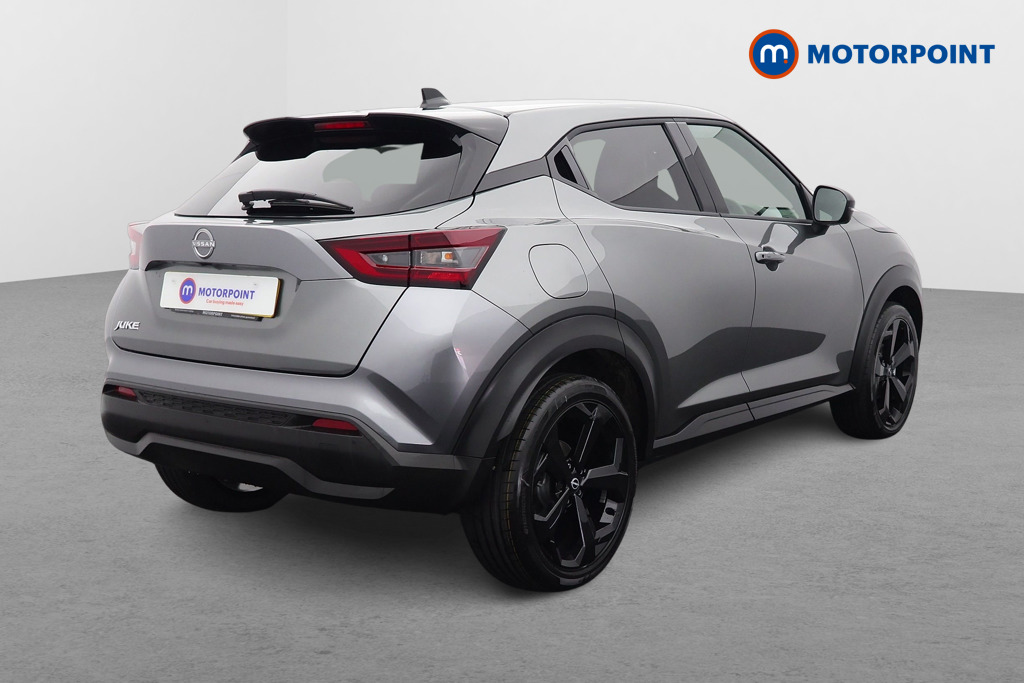 Nissan Juke Tekna Manual Petrol SUV - Stock Number (1556794) - Drivers side rear corner