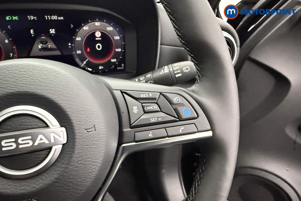 Nissan Juke Tekna Manual Petrol SUV - Stock Number (1556801) - 13th supplementary image