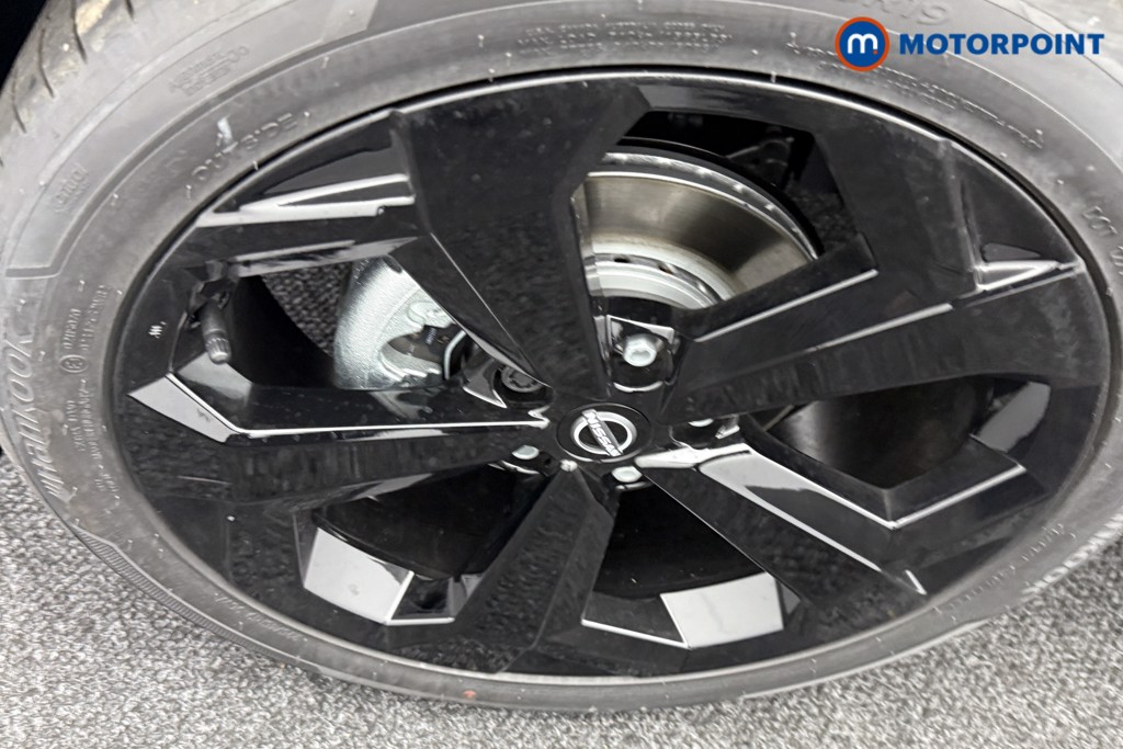 Nissan Juke Tekna Manual Petrol SUV - Stock Number (1556801) - 28th supplementary image