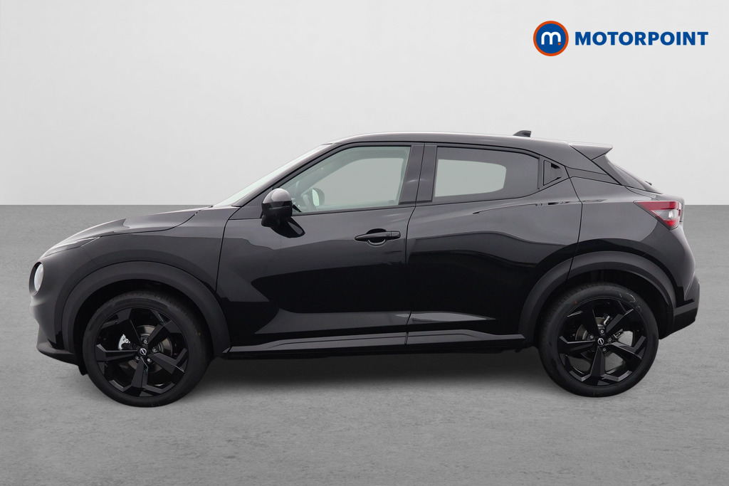 Nissan Juke Tekna Manual Petrol SUV - Stock Number (1556801) - Passenger side
