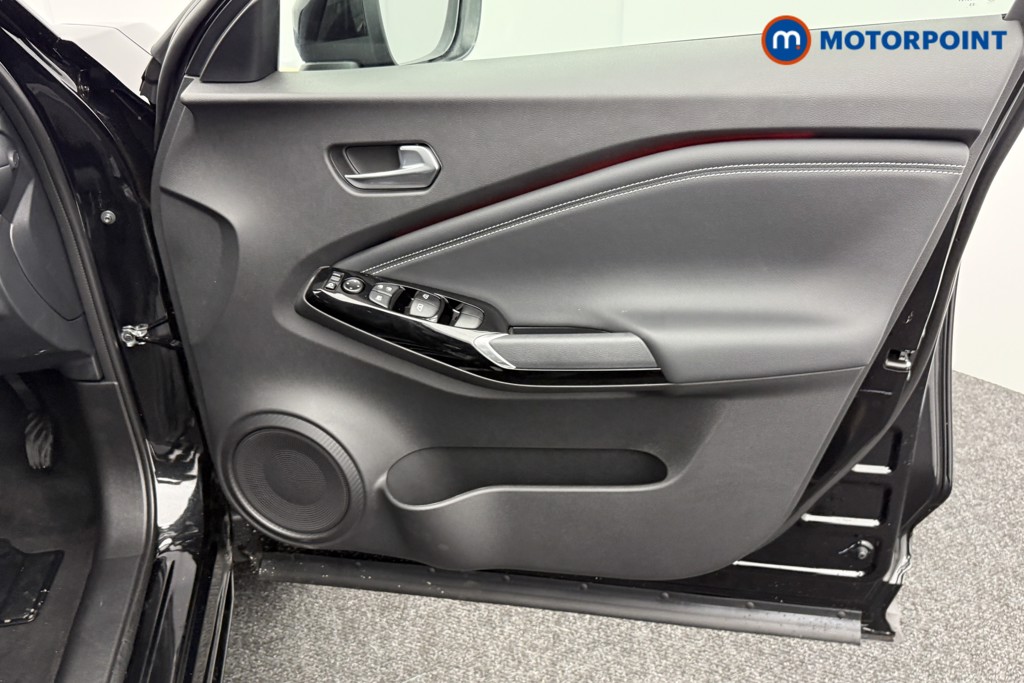 Nissan Juke Tekna Manual Petrol SUV - Stock Number (1556804) - 16th supplementary image
