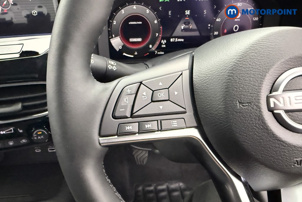 Nissan Juke Tekna Manual Petrol SUV - Stock Number (1556814) - 12th supplementary image