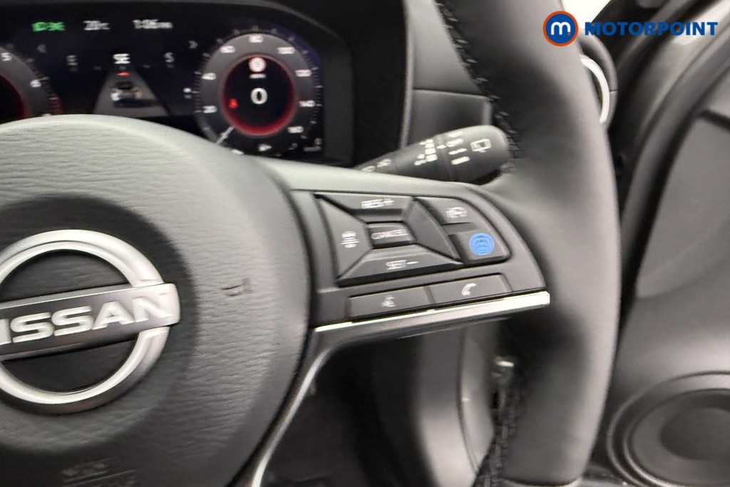 Nissan Juke Tekna Manual Petrol SUV - Stock Number (1556814) - 13th supplementary image