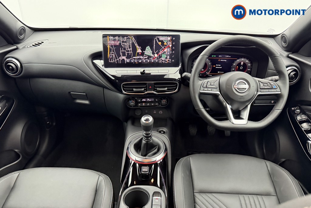 Nissan Juke Tekna Manual Petrol SUV - Stock Number (1556814) - 1st supplementary image