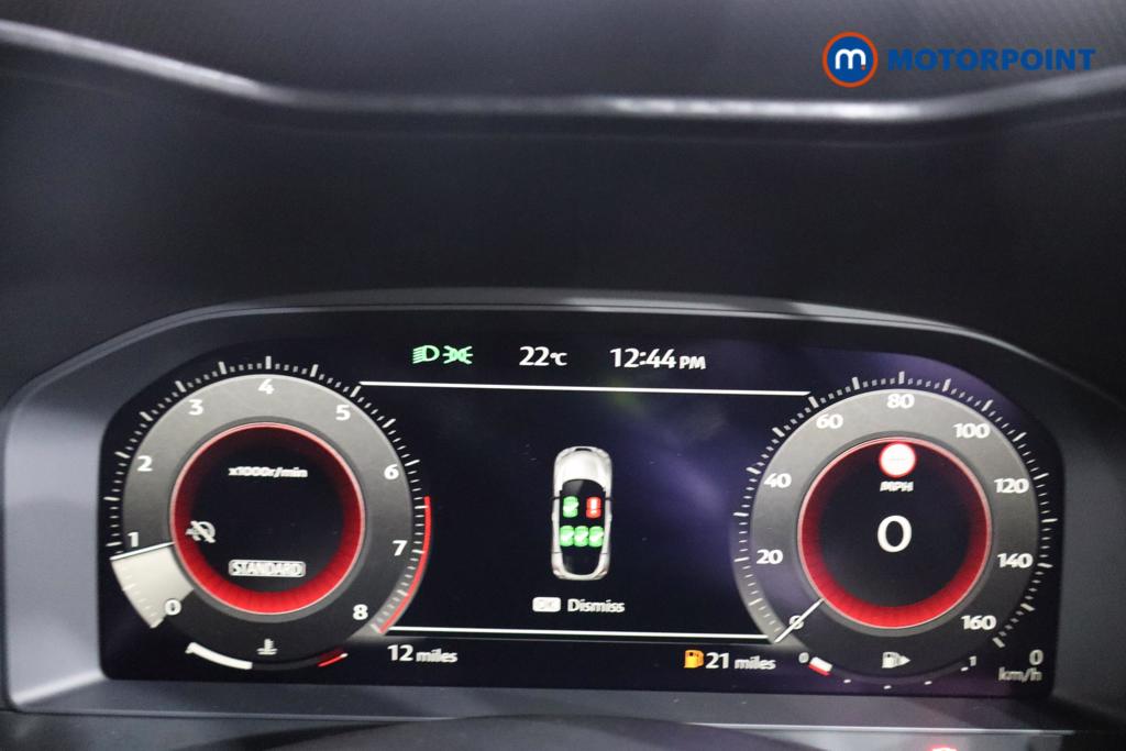 Nissan Juke Tekna Manual Petrol SUV - Stock Number (1556816) - 4th supplementary image