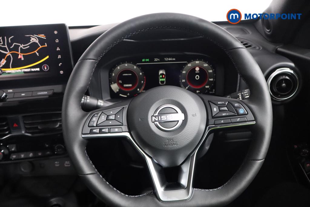 Nissan Juke Tekna Manual Petrol SUV - Stock Number (1556816) - 5th supplementary image