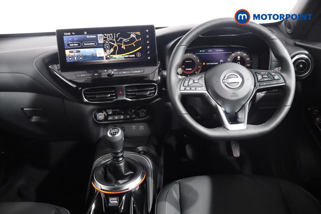 Nissan Juke Tekna Manual Petrol SUV - Stock Number (1556816) - 1st supplementary image