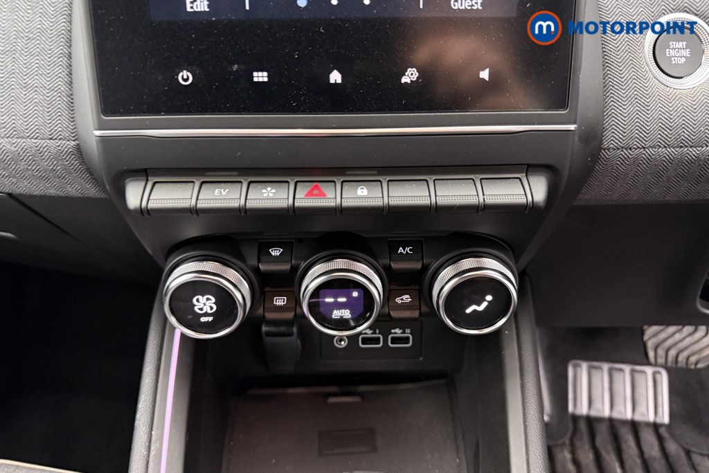 Renault Clio Techno Automatic Petrol-Electric Hybrid Hatchback - Stock Number (1556867) - 10th supplementary image