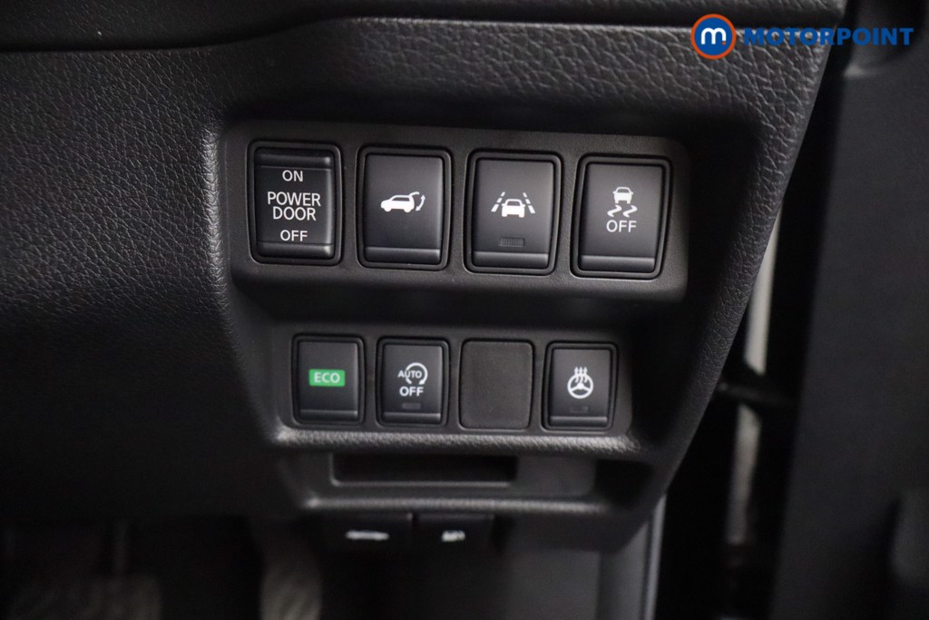 Nissan X-Trail Tekna Automatic Petrol SUV - Stock Number (1556958) - 12th supplementary image