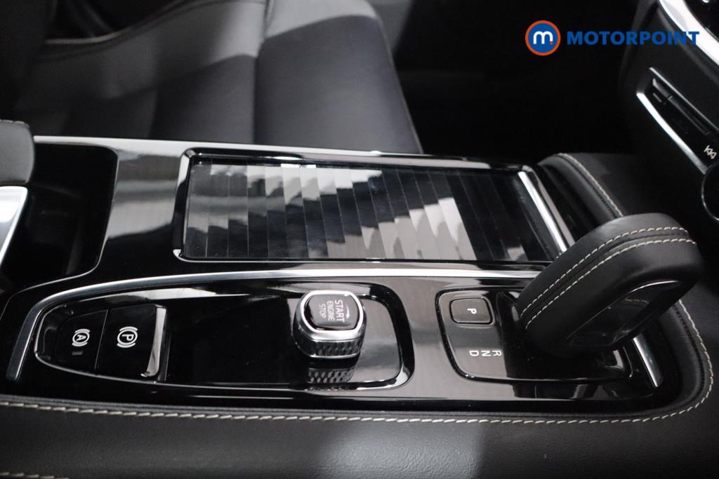 Volvo V60 R Design Automatic Petrol Plug-In Hybrid Estate - Stock Number (1557420) - 3rd supplementary image