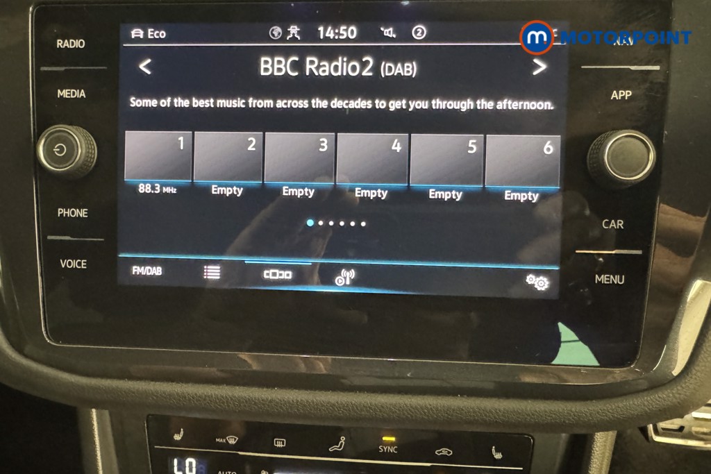 Volkswagen Tiguan R-Line Automatic Petrol SUV - Stock Number (1557633) - 2nd supplementary image
