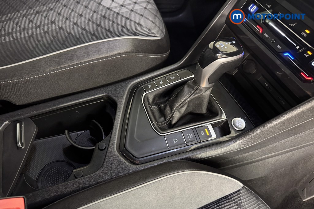 Volkswagen Tiguan R-Line Automatic Petrol SUV - Stock Number (1557633) - 10th supplementary image