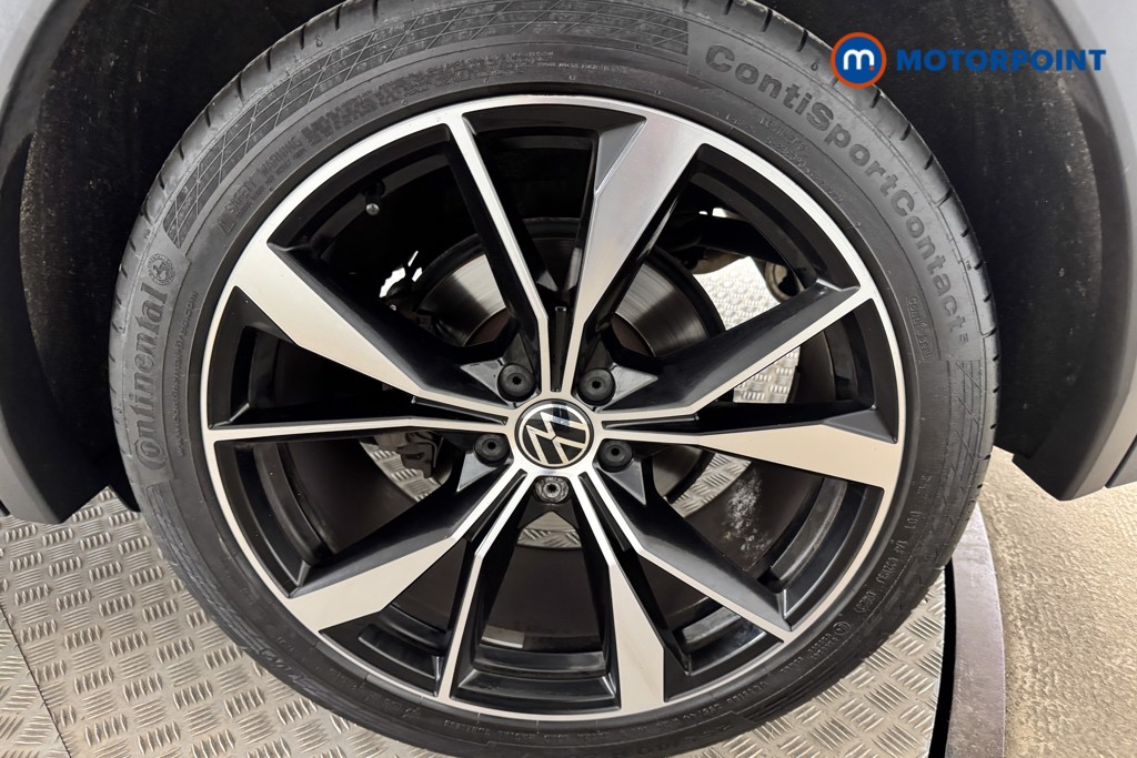 Volkswagen Tiguan R-Line Automatic Petrol SUV - Stock Number (1557633) - 24th supplementary image