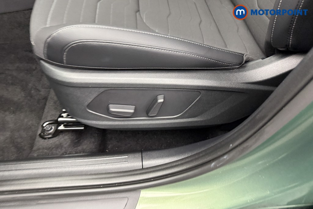 KIA Sportage 3 Automatic Petrol-Electric Hybrid SUV - Stock Number (1557679) - 28th supplementary image