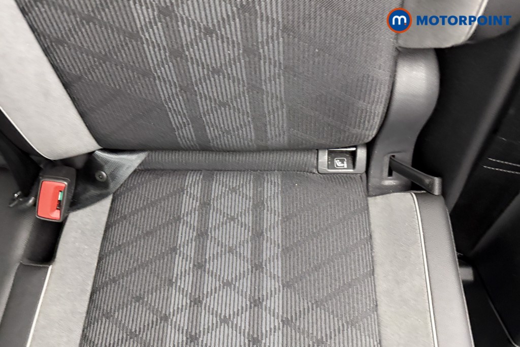 Volkswagen Tiguan Black Edition Automatic Petrol SUV - Stock Number (1557689) - 25th supplementary image