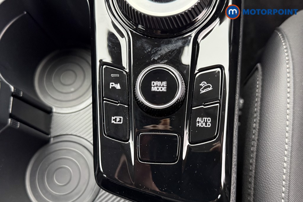 KIA Sportage 3 Automatic Petrol-Electric Hybrid SUV - Stock Number (1557691) - 14th supplementary image