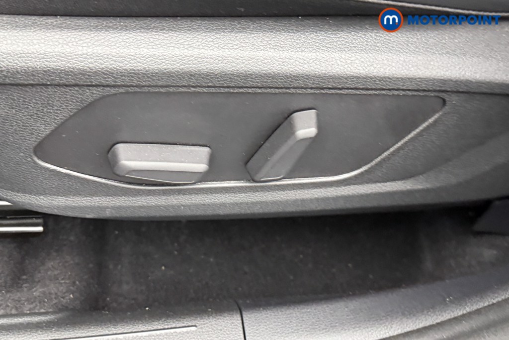 KIA Sportage 3 Automatic Petrol-Electric Hybrid SUV - Stock Number (1557691) - 28th supplementary image