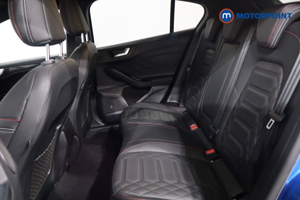 Ford Focus St-Line Vignale Automatic Petrol-Electric Hybrid Hatchback - Stock Number (1557980) - 5th supplementary image