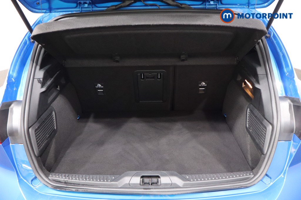 Ford Focus St-Line Vignale Automatic Petrol-Electric Hybrid Hatchback - Stock Number (1557980) - 29th supplementary image