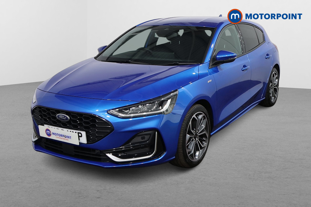 Ford Focus St-Line Vignale Automatic Petrol-Electric Hybrid Hatchback - Stock Number (1557980) - Passenger side front corner