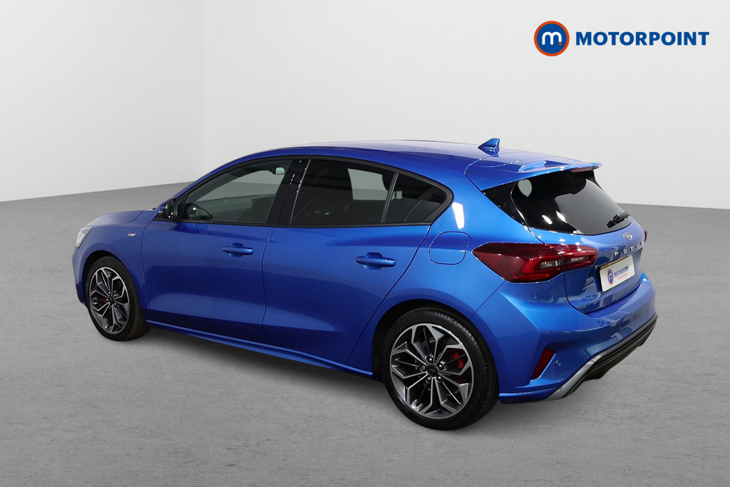 Ford Focus St-Line Vignale Automatic Petrol-Electric Hybrid Hatchback - Stock Number (1557980) - Passenger side rear corner