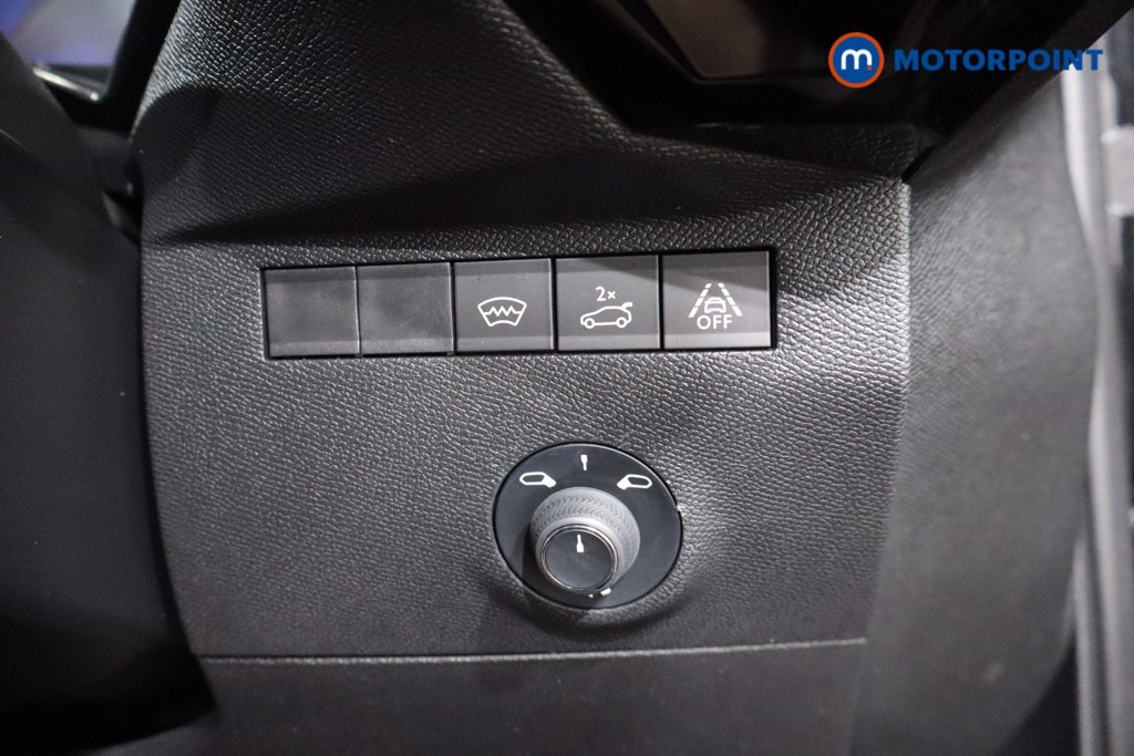 DS Ds 7 Performance Line -Plus Automatic Petrol SUV - Stock Number (1517340) - 21st supplementary image
