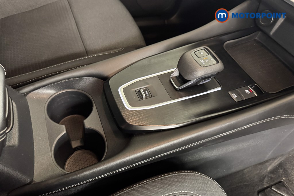 Nissan Qashqai N-Connecta Automatic Petrol SUV - Stock Number (1519008) - 10th supplementary image