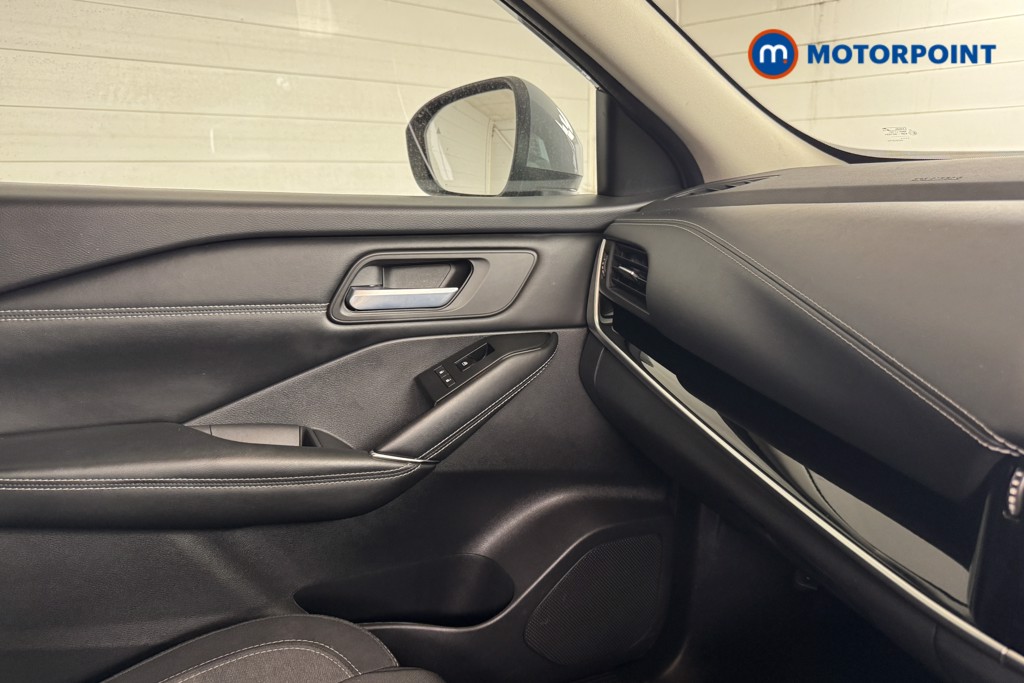 Nissan Qashqai N-Connecta Automatic Petrol SUV - Stock Number (1519008) - 12th supplementary image