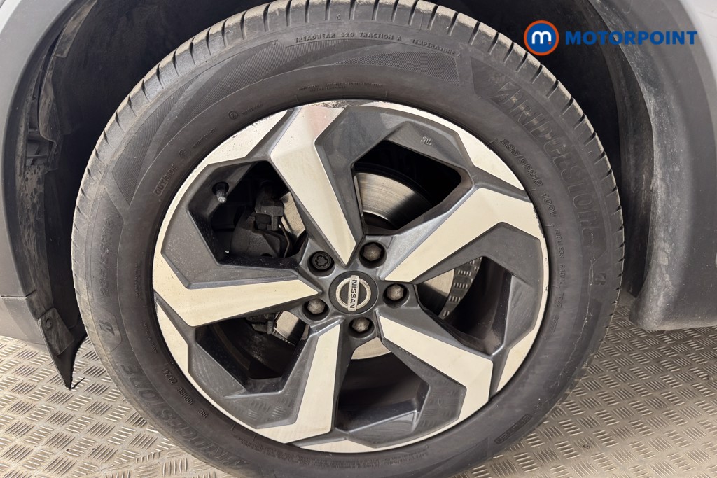 Nissan Qashqai N-Connecta Automatic Petrol SUV - Stock Number (1519008) - 22nd supplementary image