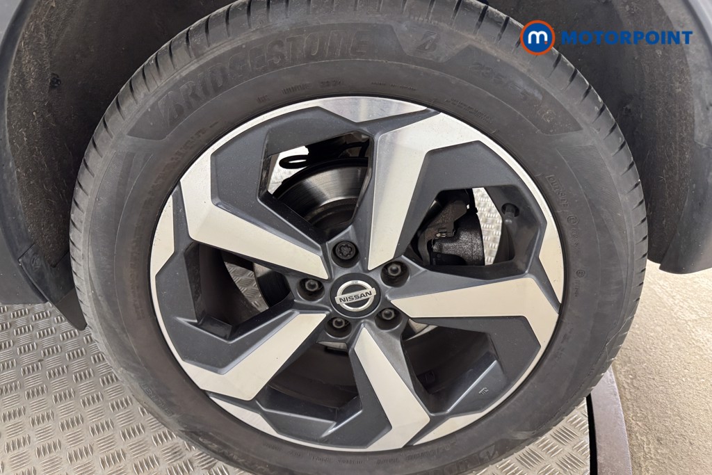 Nissan Qashqai N-Connecta Automatic Petrol SUV - Stock Number (1519008) - 23rd supplementary image