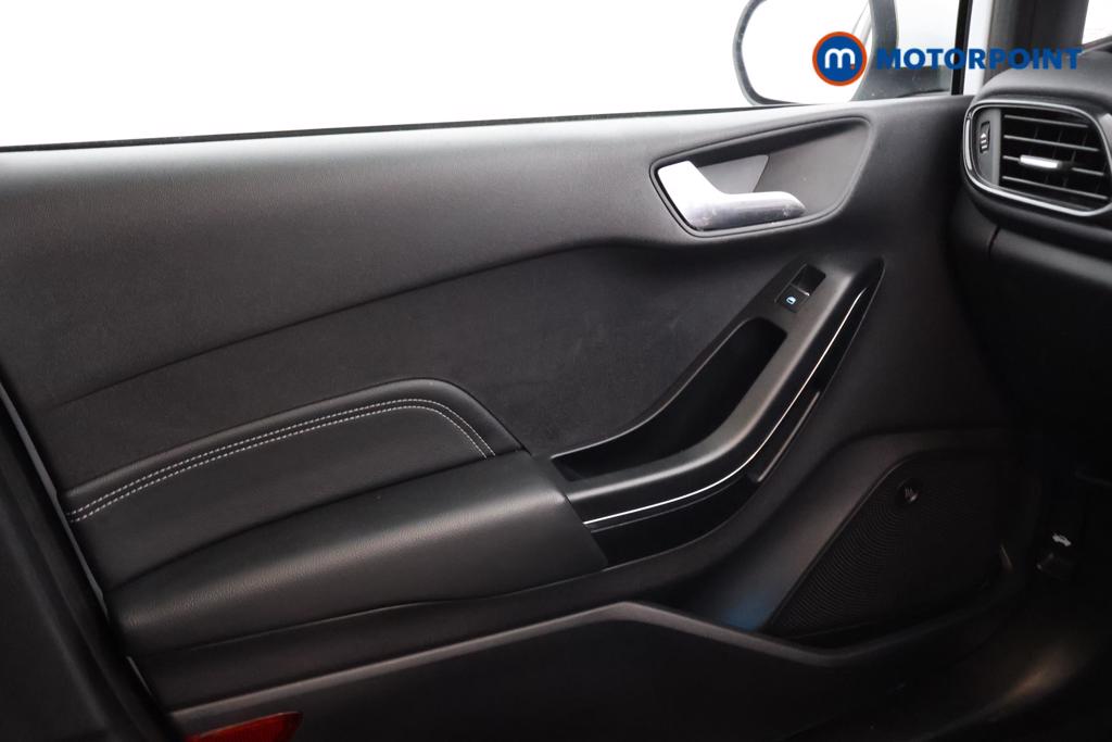 Ford Fiesta Active X Manual Petrol Hatchback - Stock Number (1531762) - 8th supplementary image