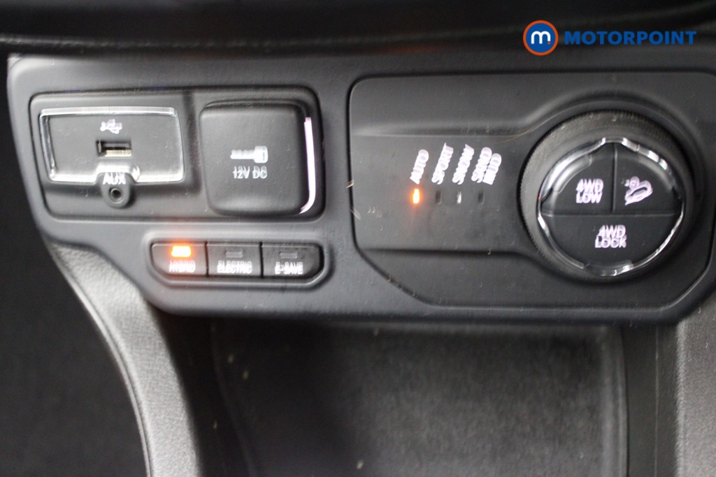 Jeep Renegade Longitude Automatic Petrol Plug-In Hybrid SUV - Stock Number (1534788) - 10th supplementary image