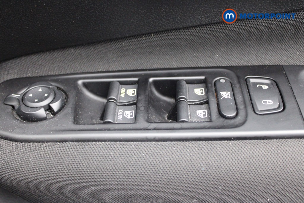 Jeep Renegade Longitude Automatic Petrol Plug-In Hybrid SUV - Stock Number (1534788) - 17th supplementary image