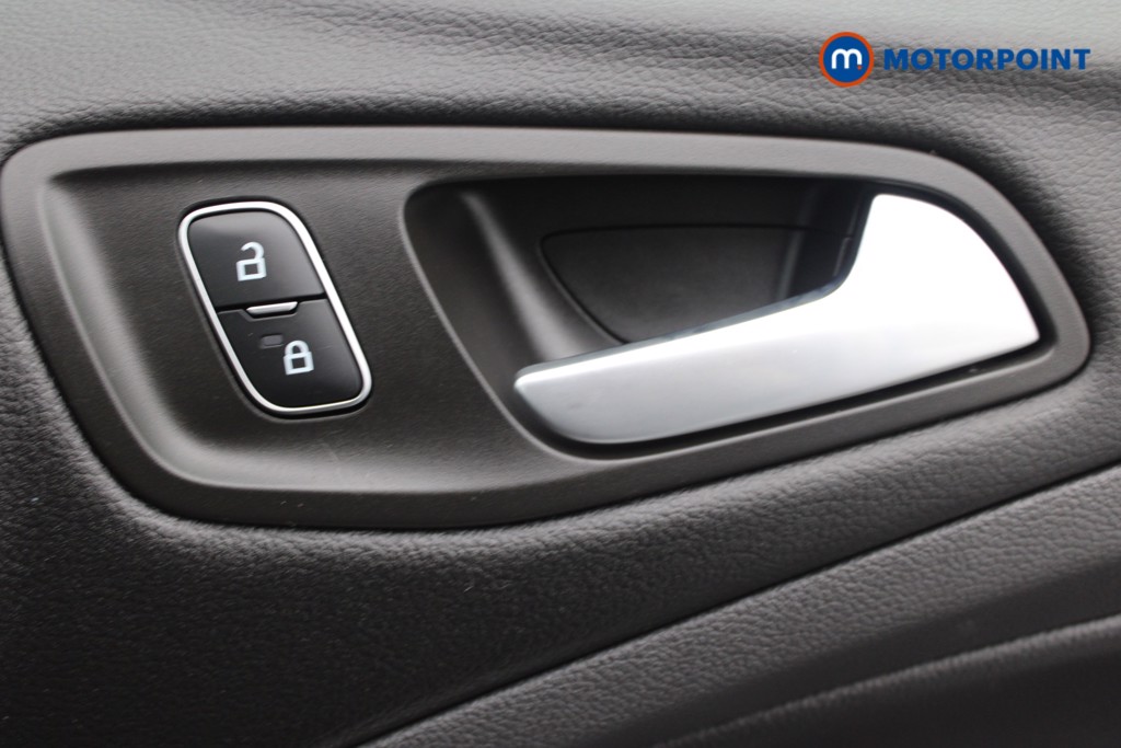 Ford Kuga St-Line Edition Automatic Diesel SUV - Stock Number (1536268) - 17th supplementary image