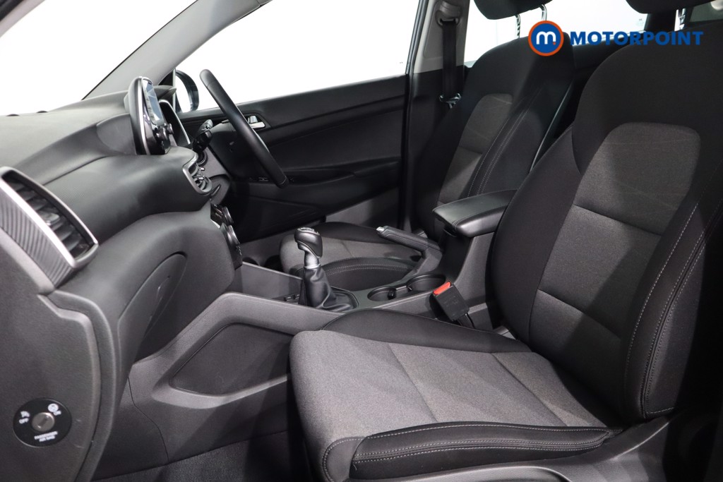 Hyundai Tucson Se Nav Manual Petrol SUV - Stock Number (1539615) - 4th supplementary image