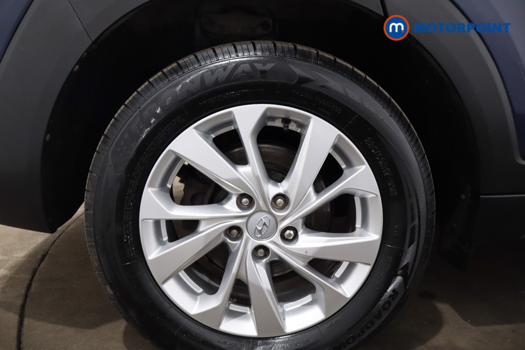 Hyundai Tucson Se Nav Manual Petrol SUV - Stock Number (1539615) - 9th supplementary image